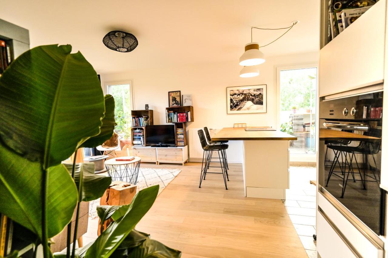 L'Olympique: Appartement Cosy, Vue Canal Grande Terrasse Et Parking Vaires-sur-Marne Exterior foto